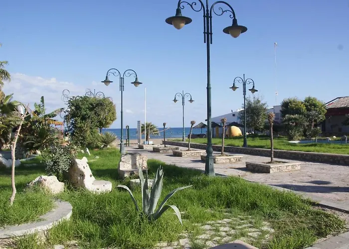 Thalassa Апартаменты *